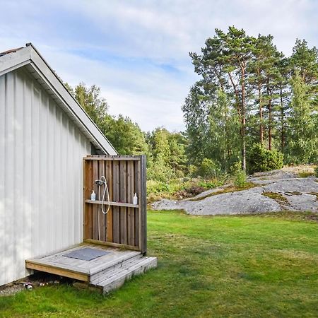 Cozy Home In Strmstad With Wifi Strömstad Екстериор снимка