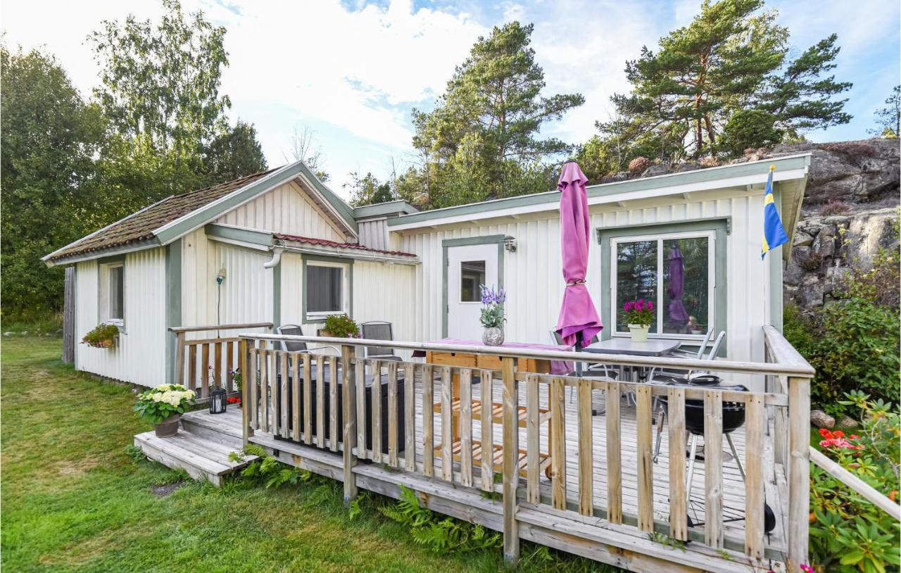 Cozy Home In Strmstad With Wifi Strömstad Екстериор снимка