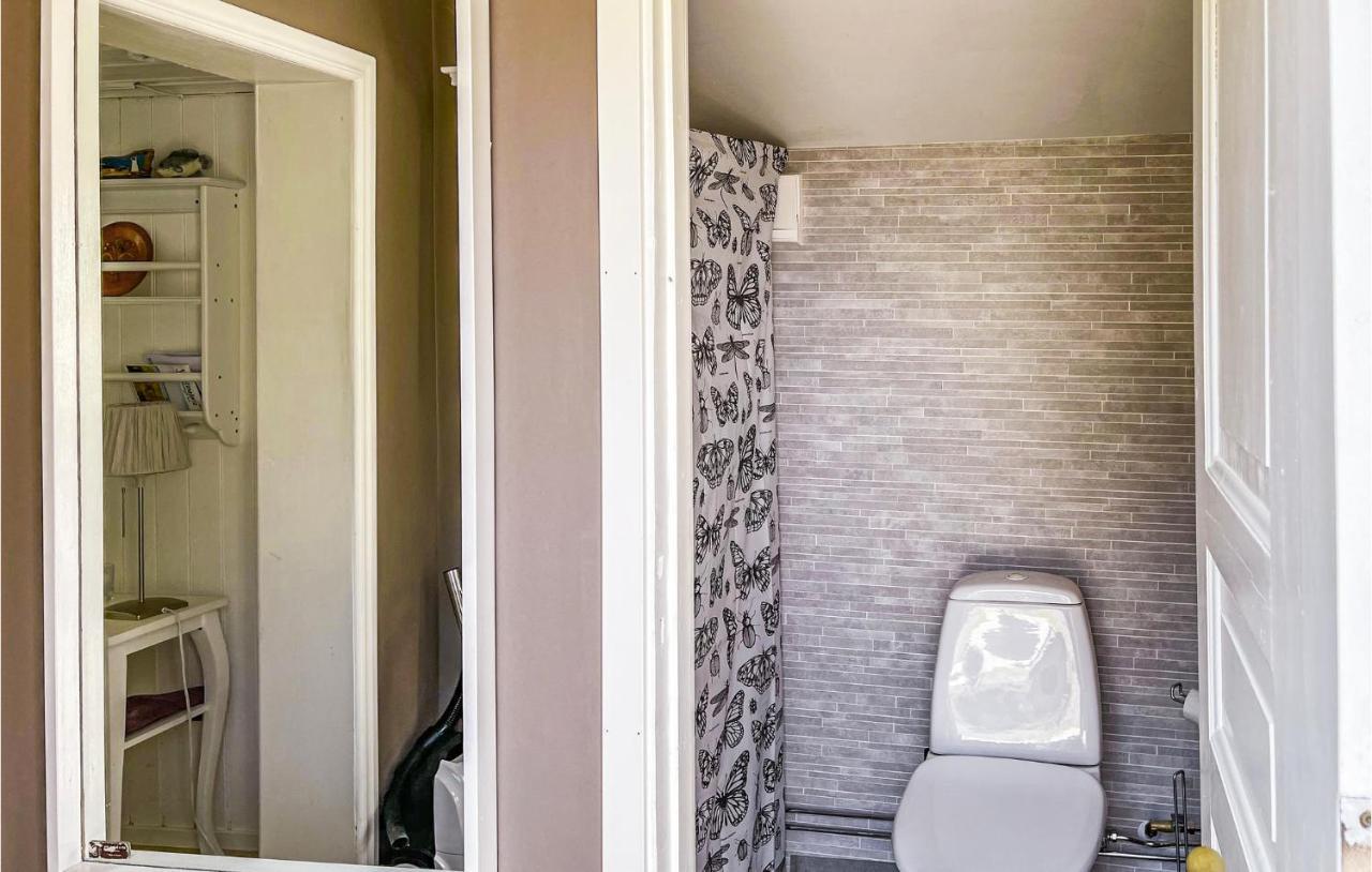 Cozy Home In Strmstad With Wifi Strömstad Екстериор снимка